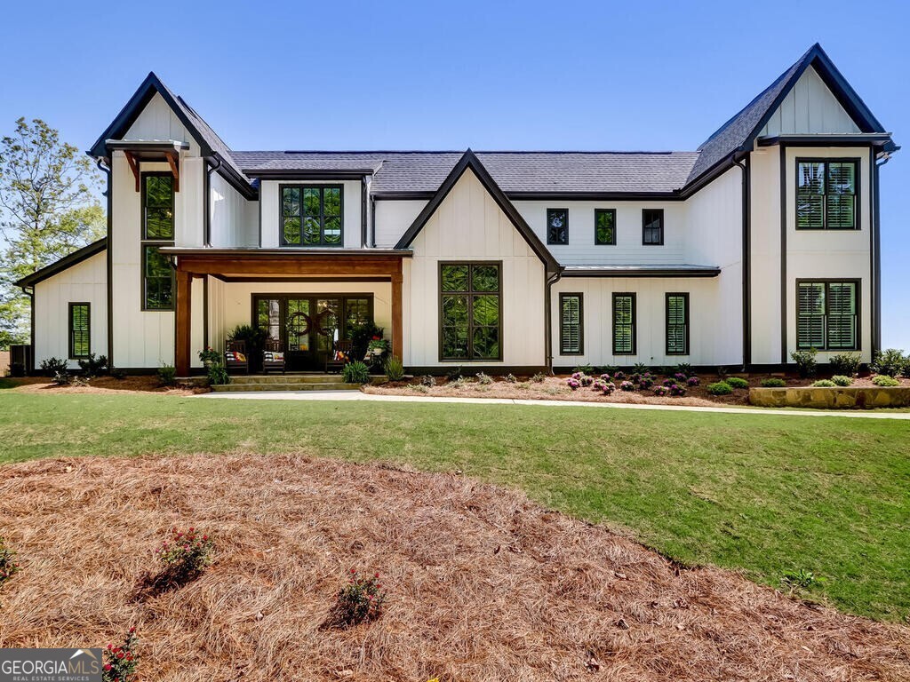 183 Barrett Circle Property Photo 4