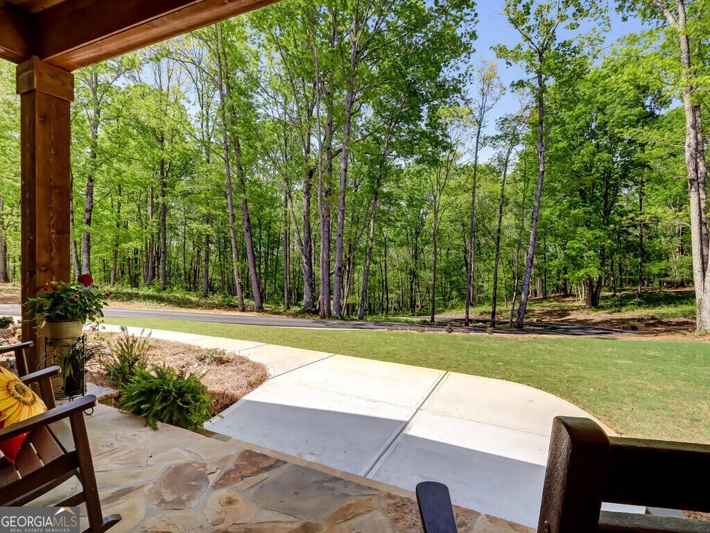 183 Barrett Circle Property Photo 8