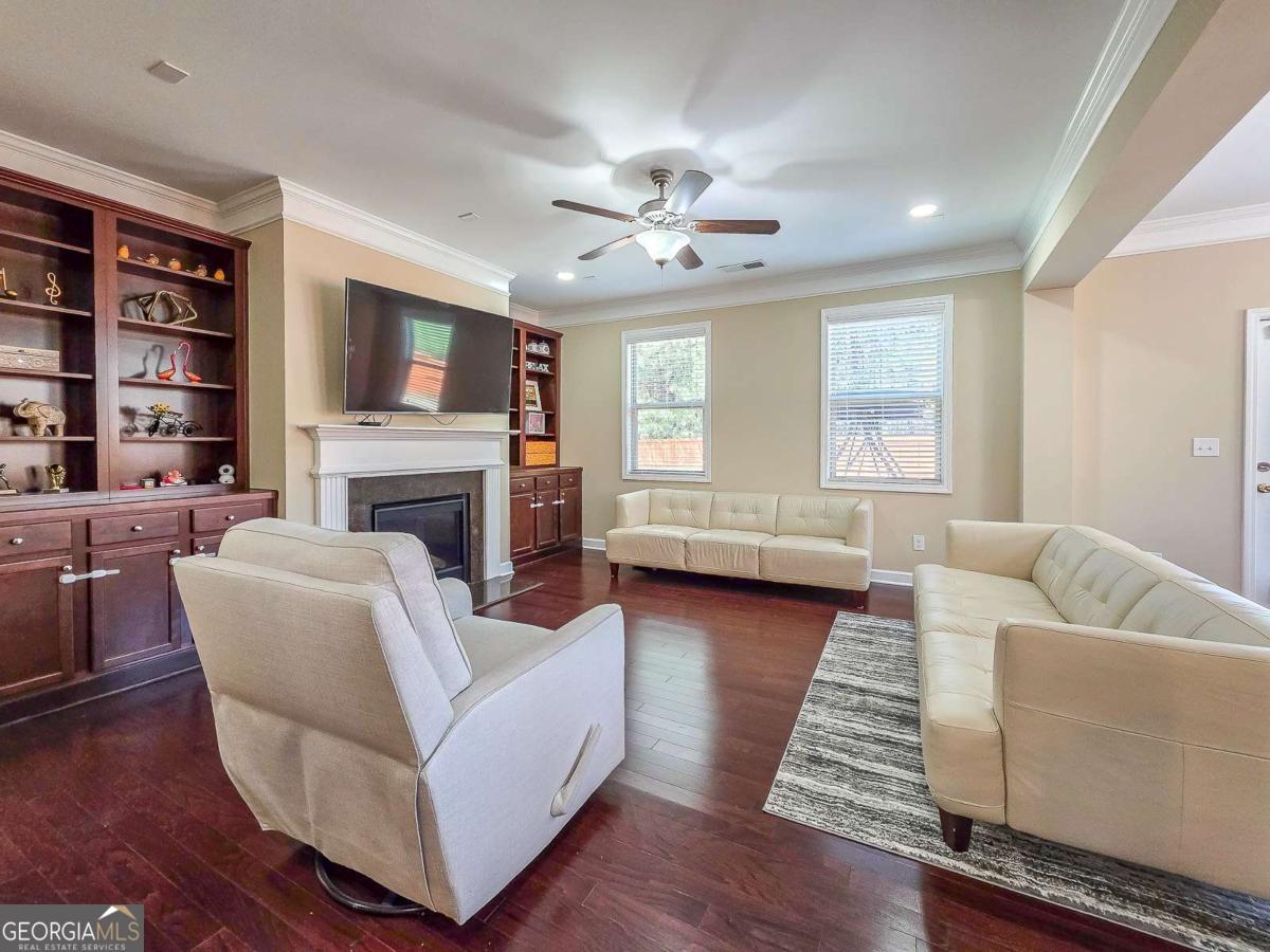 5620 Shiloh Woods Drive Property Photo 8