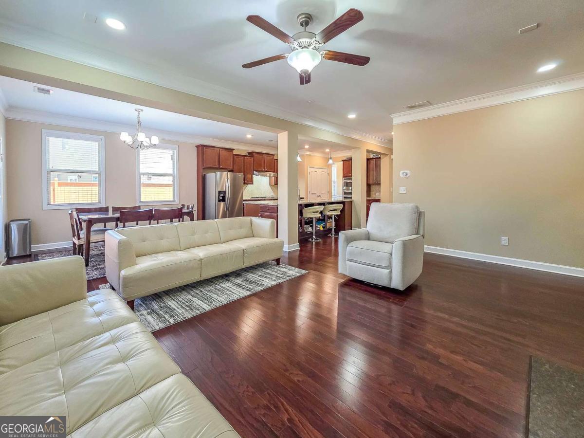 5620 Shiloh Woods Drive Property Photo 9