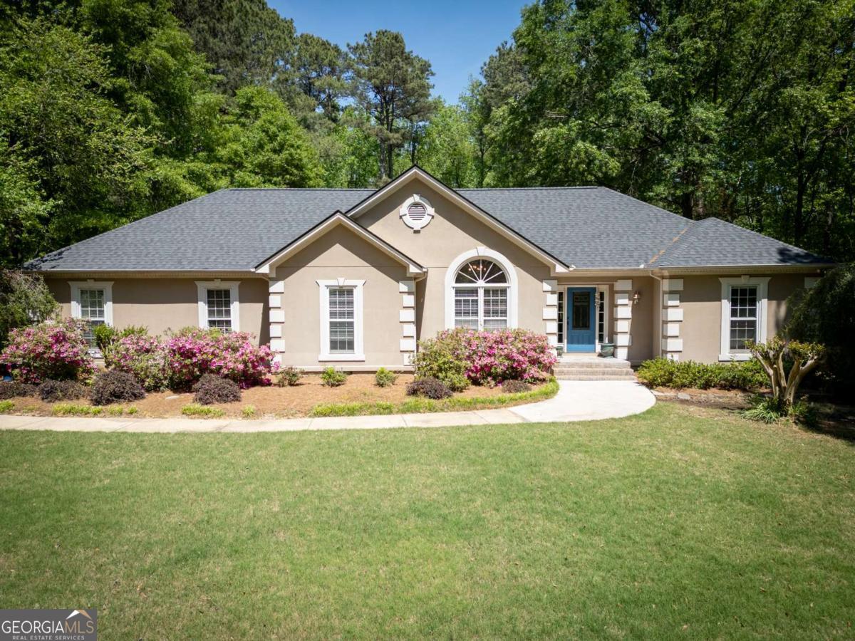 1020 Ferncreek Drive Property Photo 1