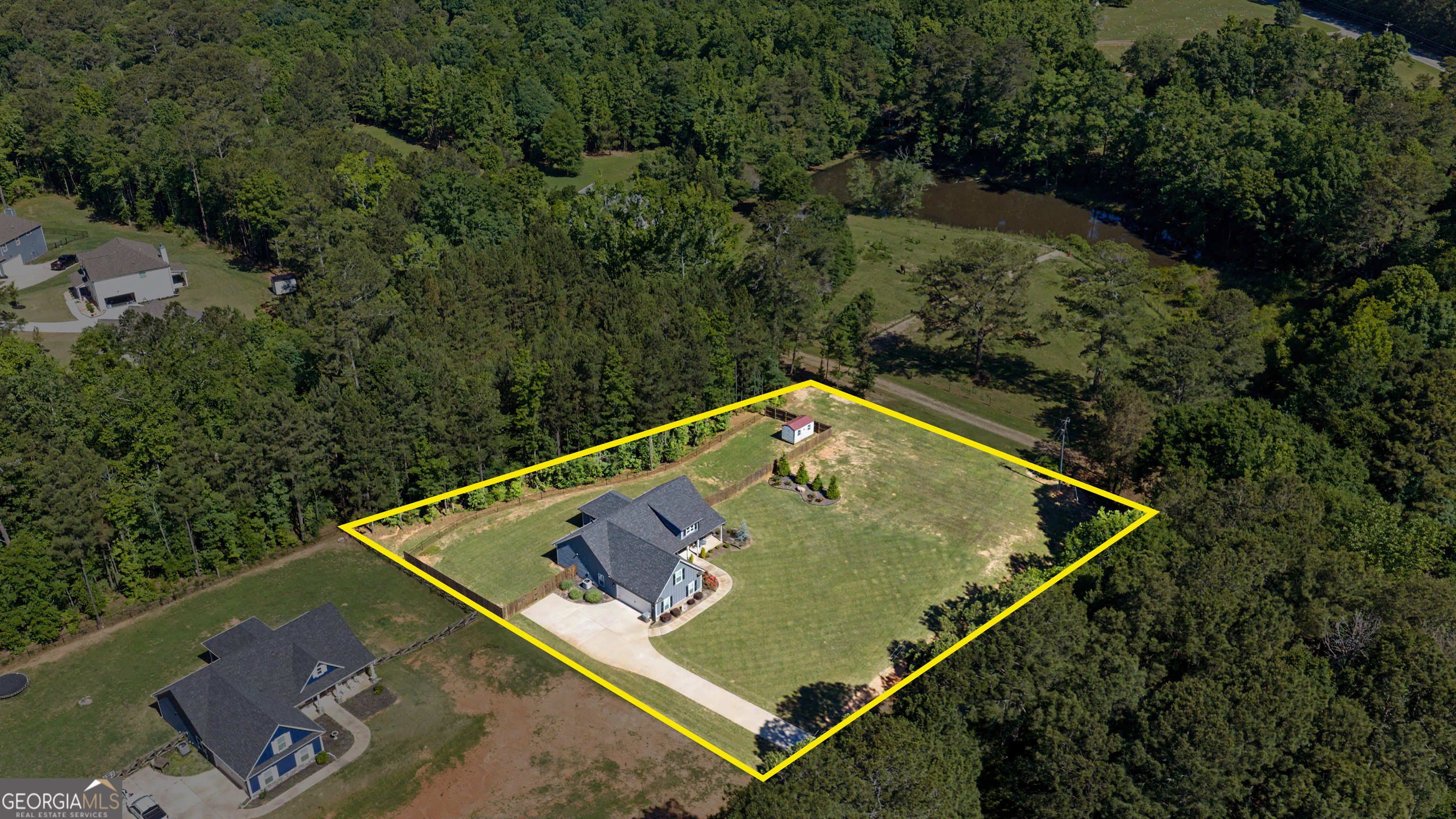 141 Wilmot Road Property Photo 4