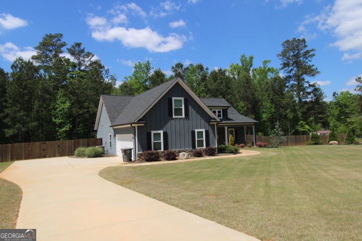 141 Wilmot Road Property Photo 6