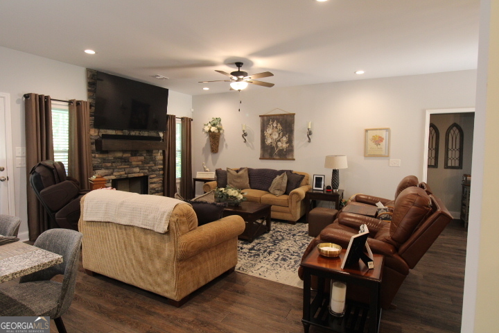 141 Wilmot Road Property Photo 14