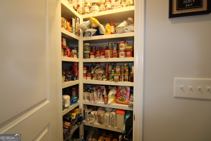 141 Wilmot Road Property Photo 20