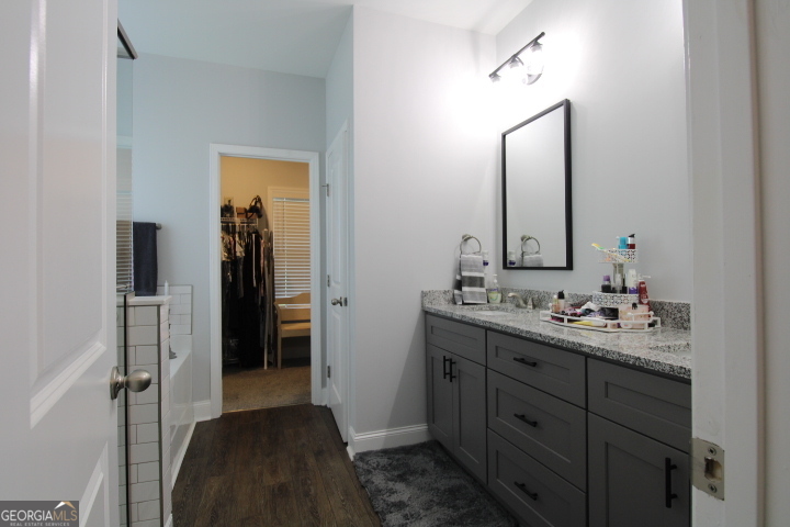 141 Wilmot Road Property Photo 24