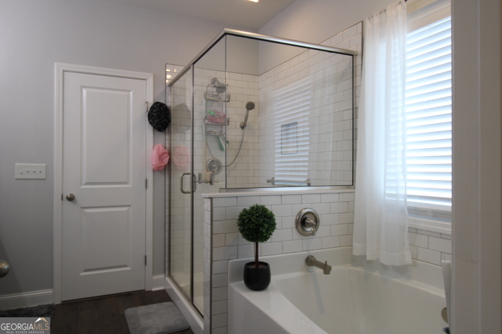 141 Wilmot Road Property Photo 25