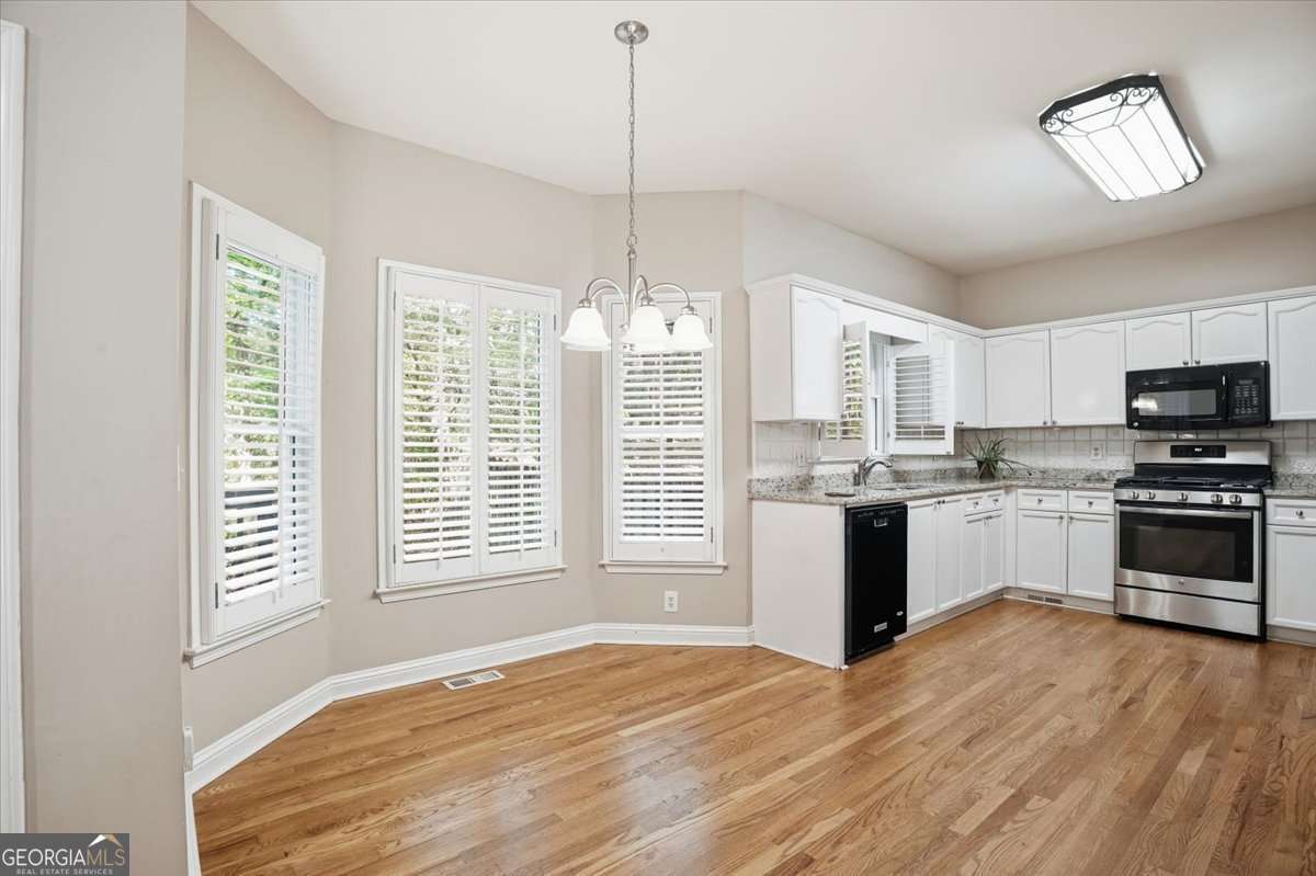 1795 Ivey Trace Property Photo 3