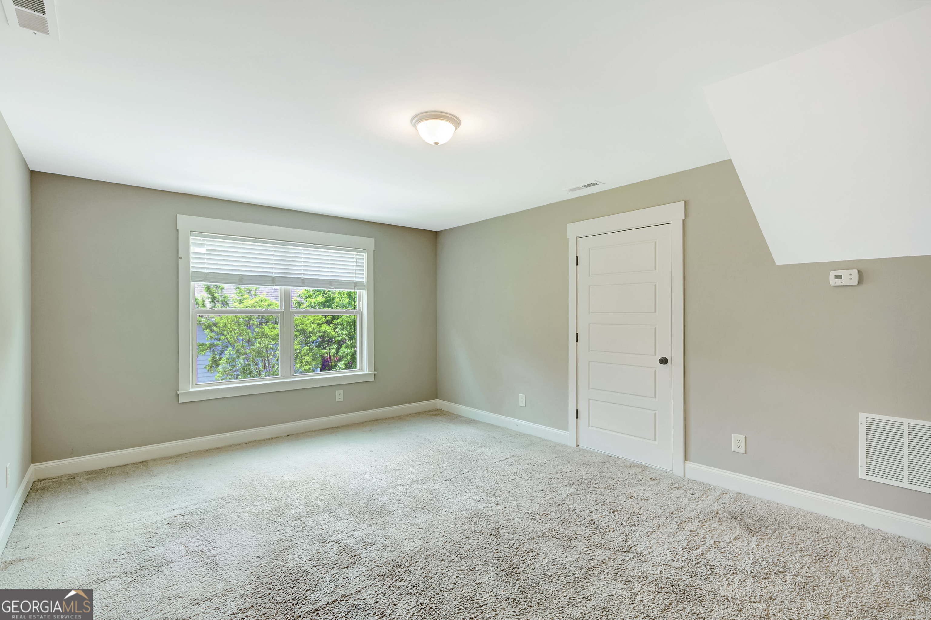137 Kenmare Row Property Photo 30