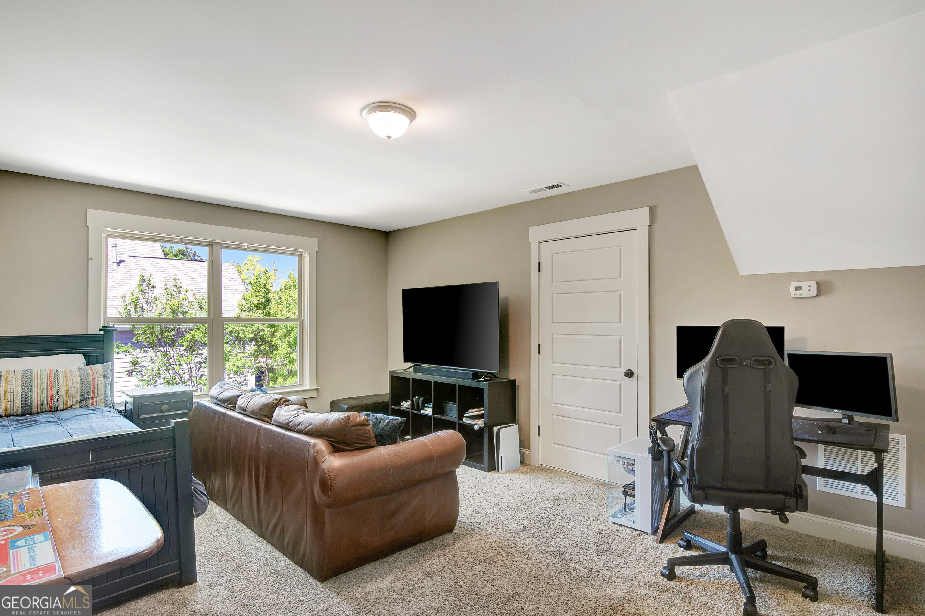 137 Kenmare Row Property Photo 89
