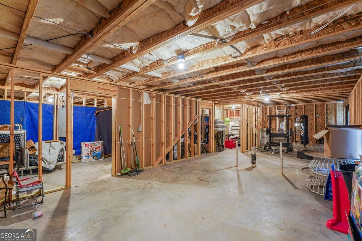 499 Walnut Grove Way Property Photo 17
