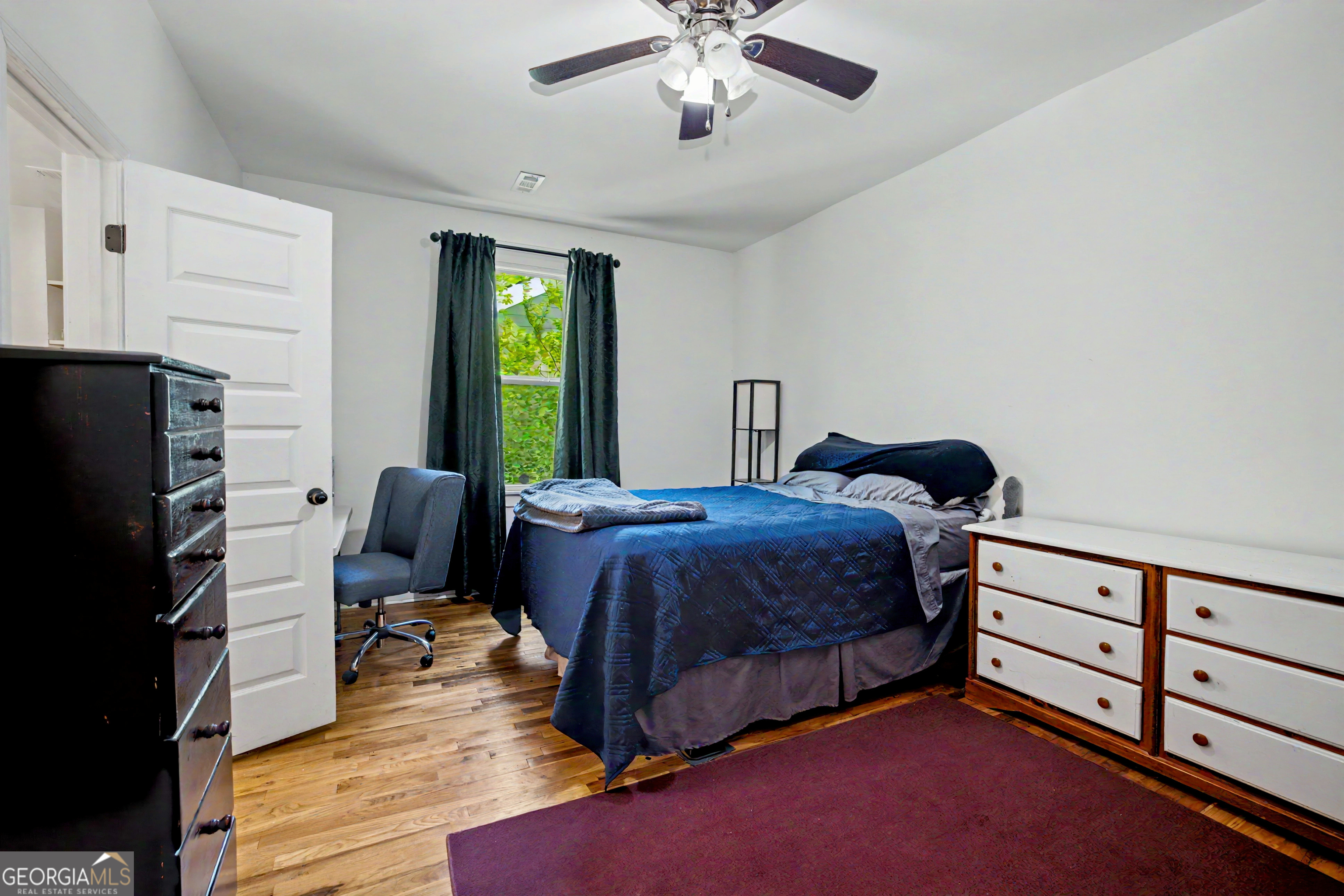 70 E Washington Street Property Photo 13