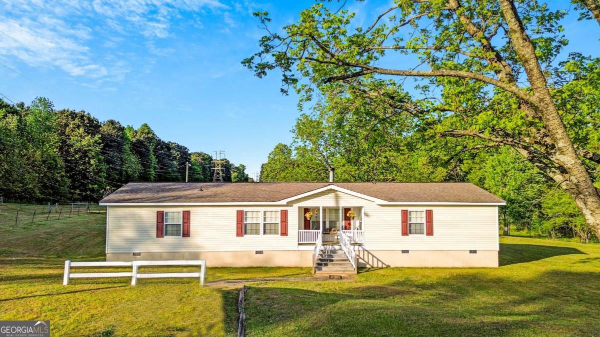 4940 Flat Creek Road Property Photo 1
