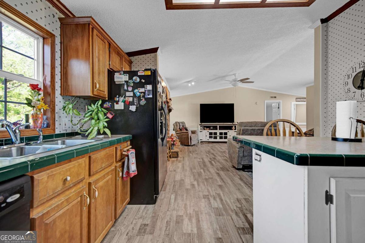 4940 Flat Creek Road Property Photo 7