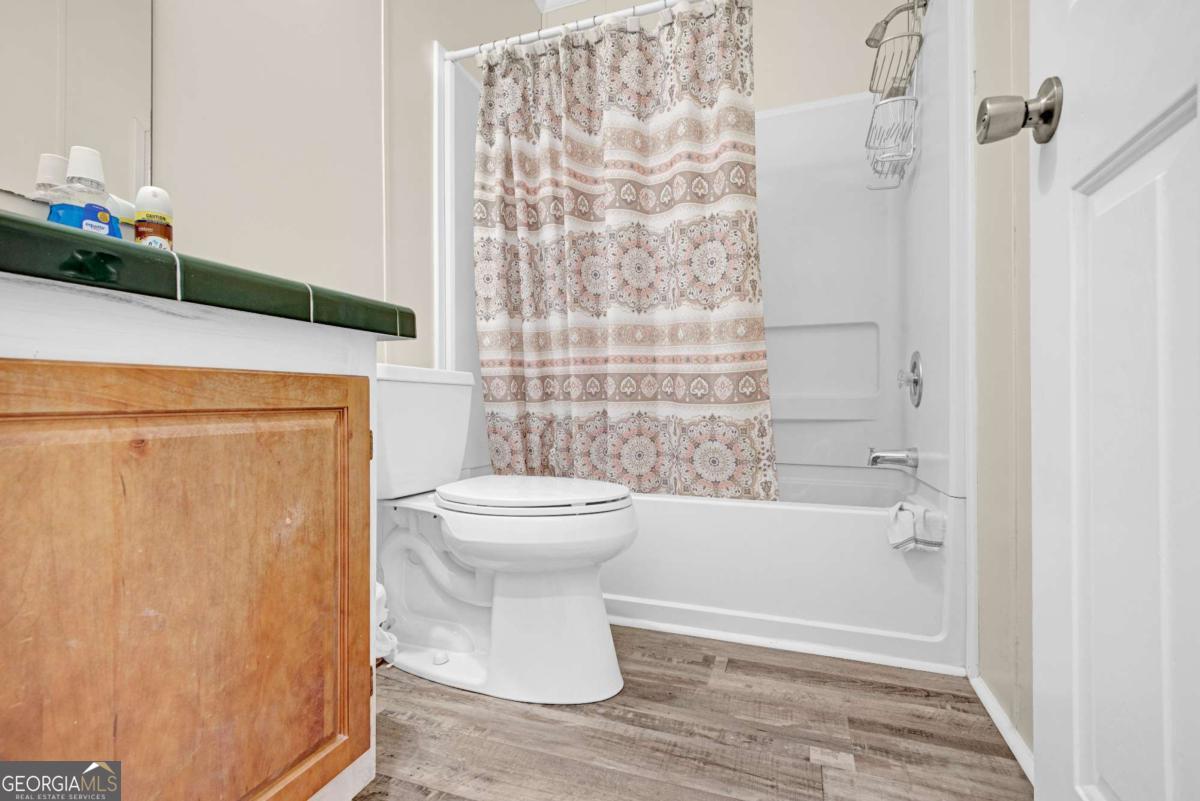 4940 Flat Creek Road Property Photo 14