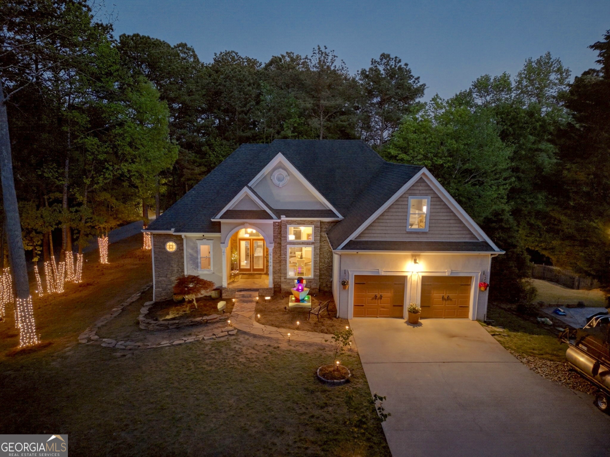 5364 Britton Drive Property Photo 1