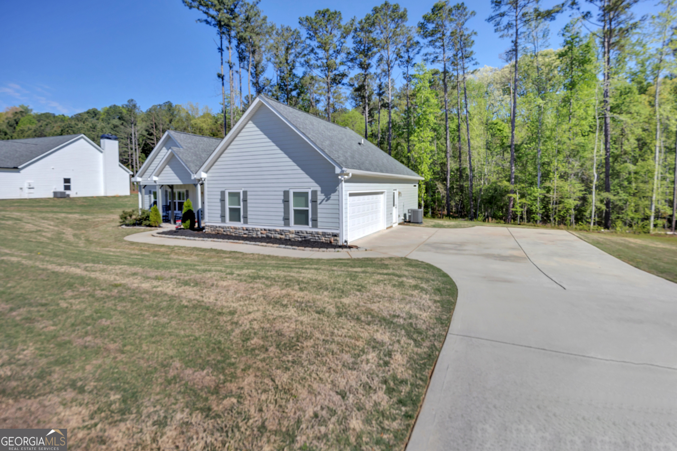 90 Scouts Ridge Drive Property Photo 2