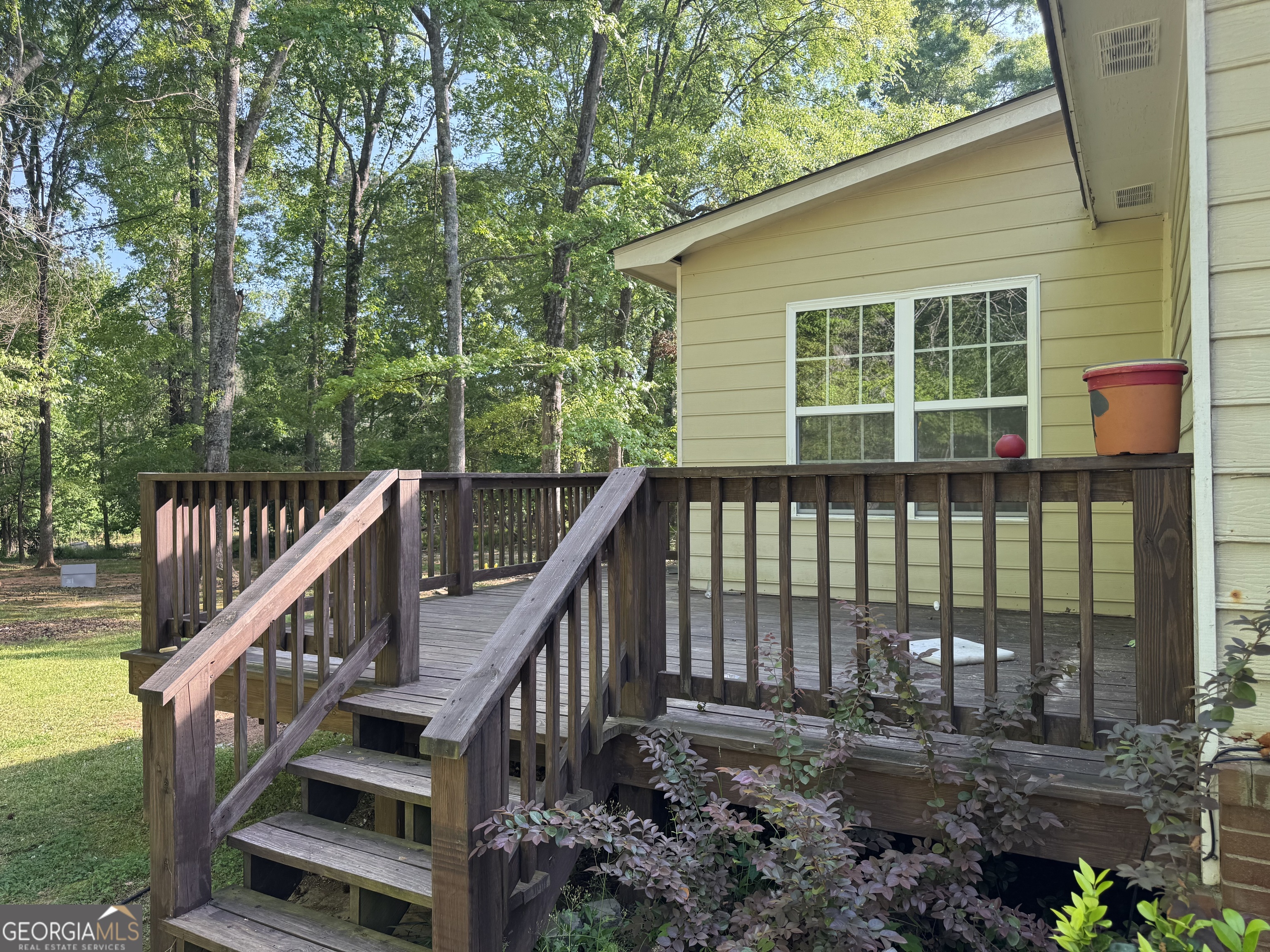 3718 Sussex Drive Property Photo 18