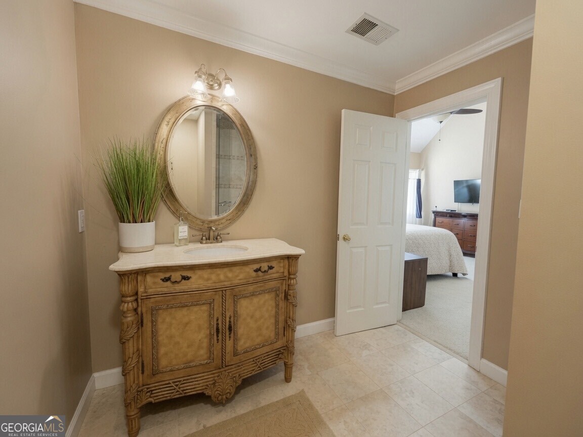 235 Bunratty Court Property Photo 17