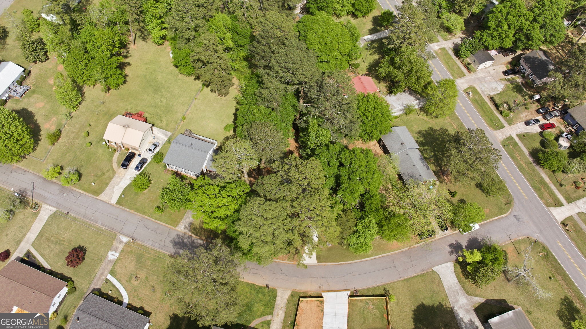 285 Kings Circle Property Photo 38