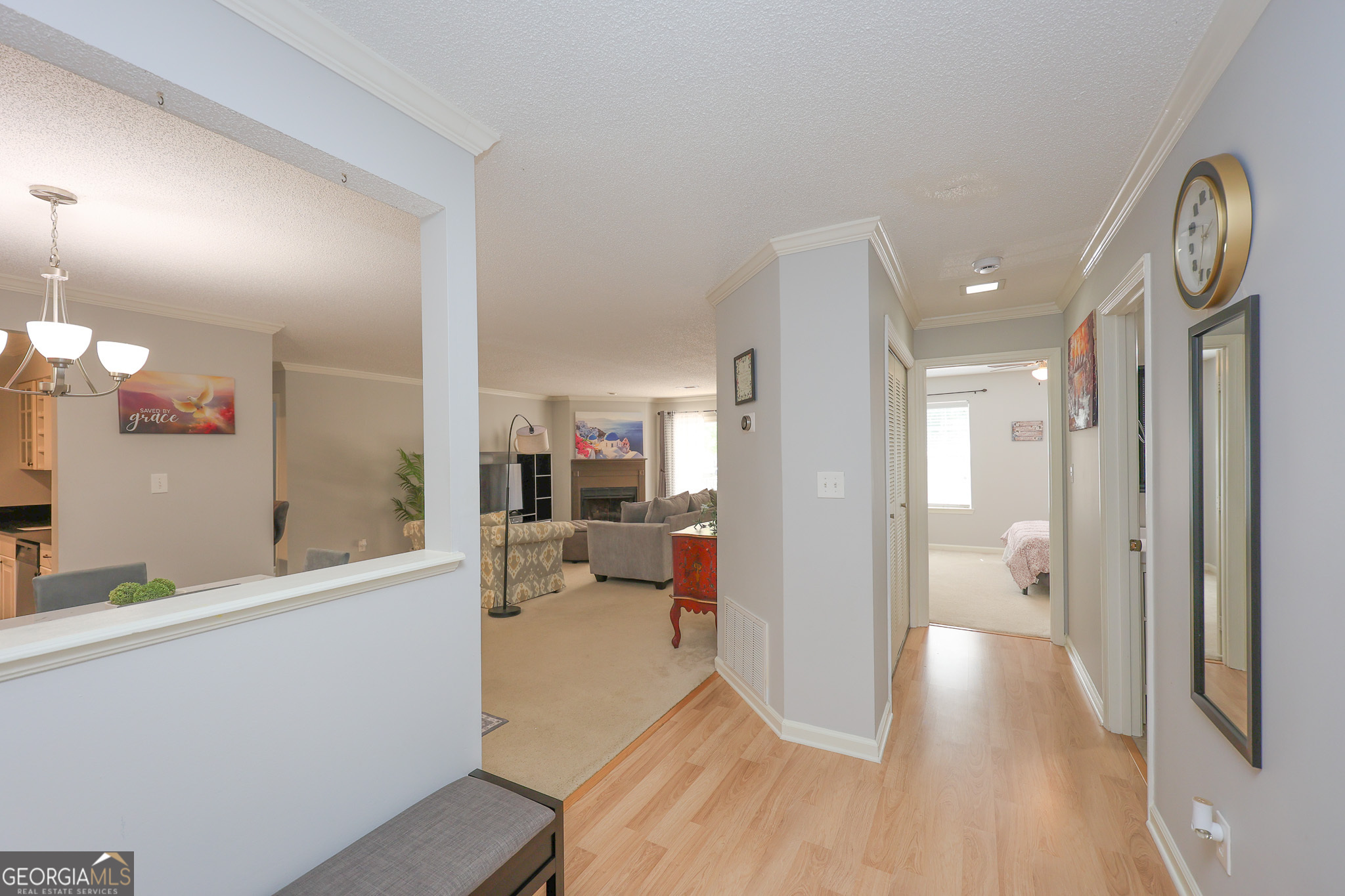 823 Ridgefield Drive Property Photo 9