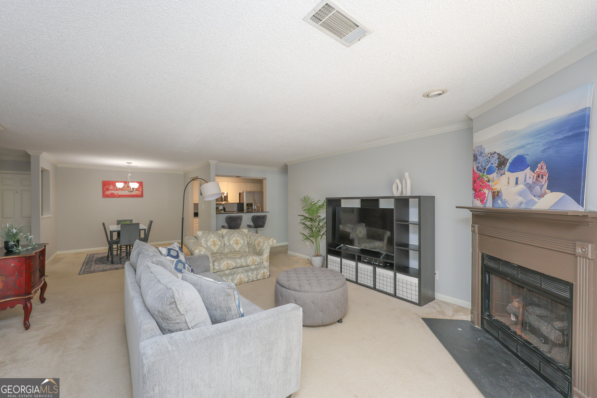 823 Ridgefield Drive Property Photo 17