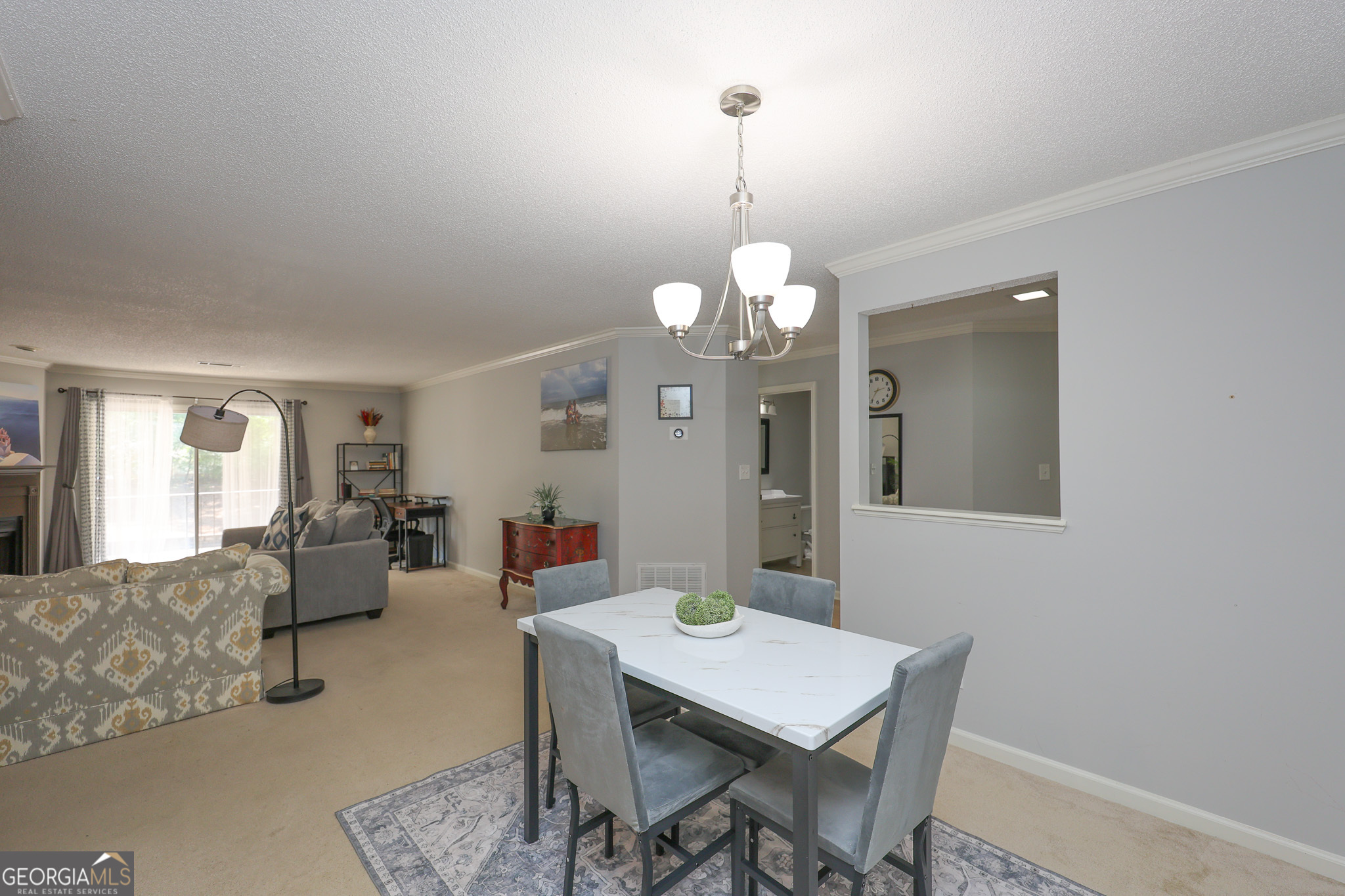 823 Ridgefield Drive Property Photo 23