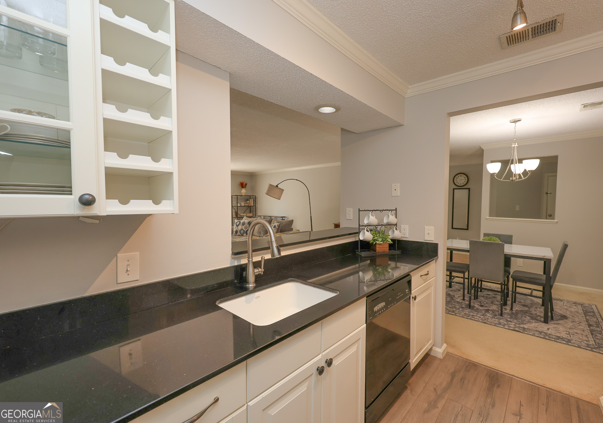 823 Ridgefield Drive Property Photo 35