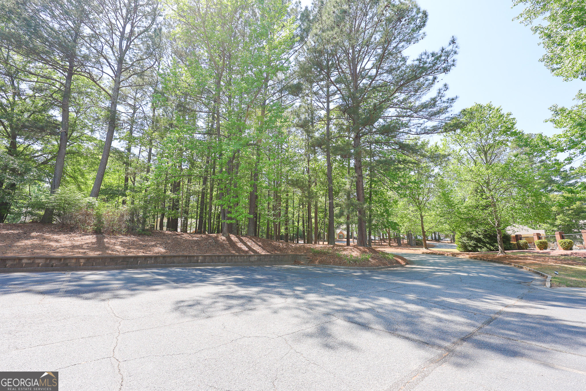 823 Ridgefield Drive Property Photo 54