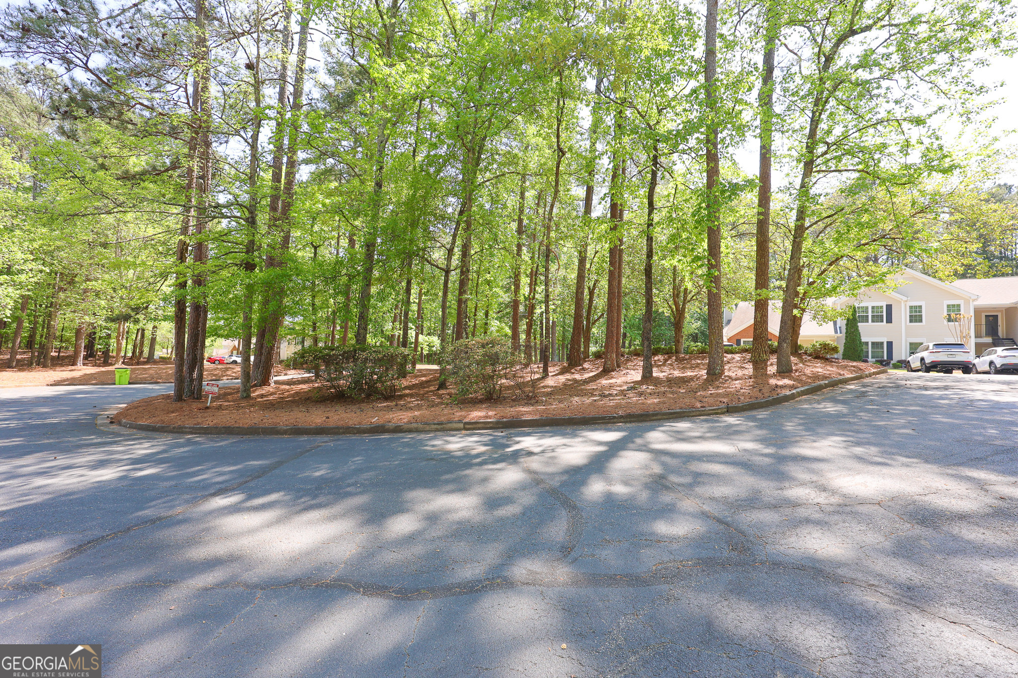 823 Ridgefield Drive Property Photo 55