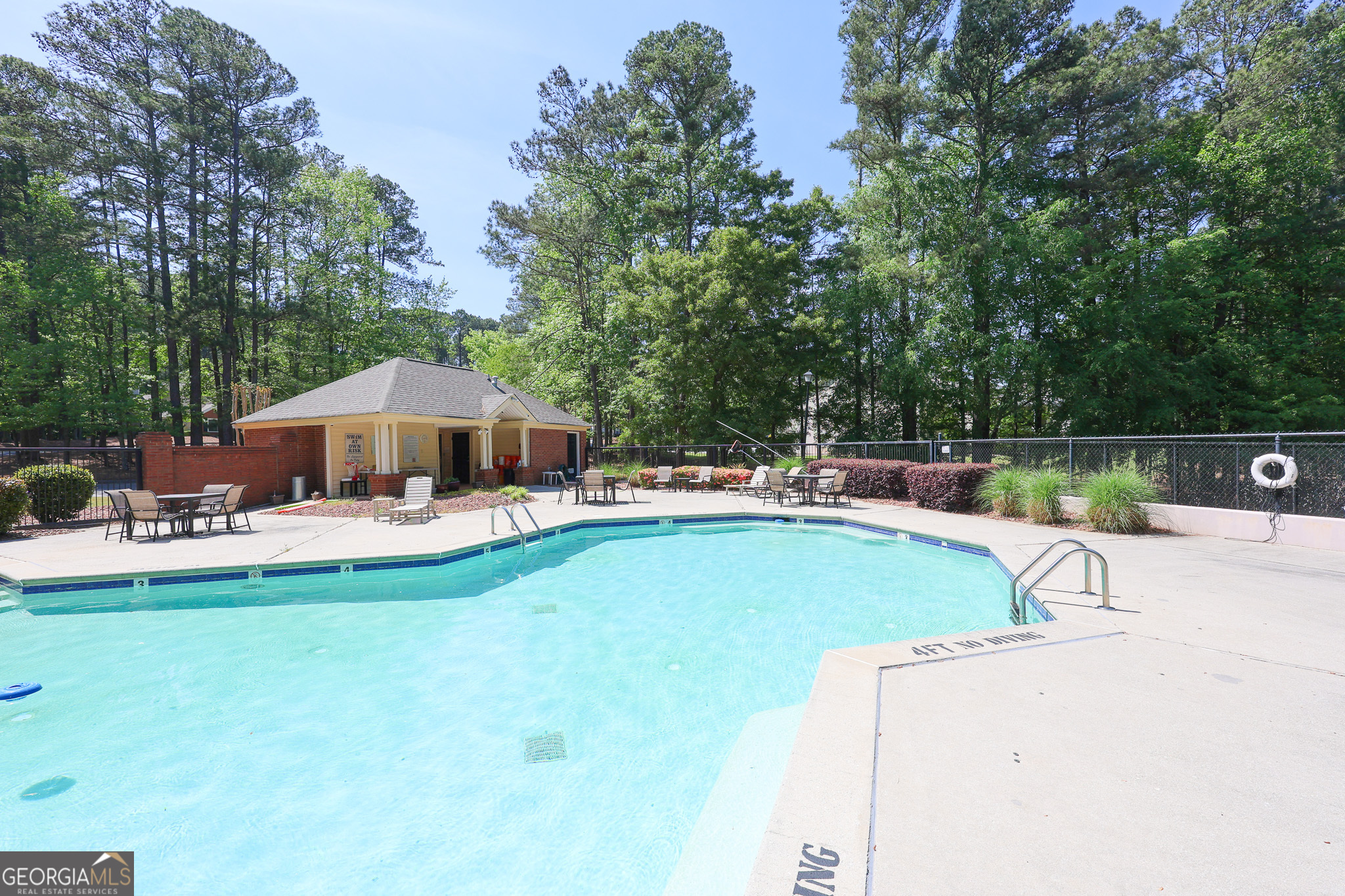 823 Ridgefield Drive Property Photo 64