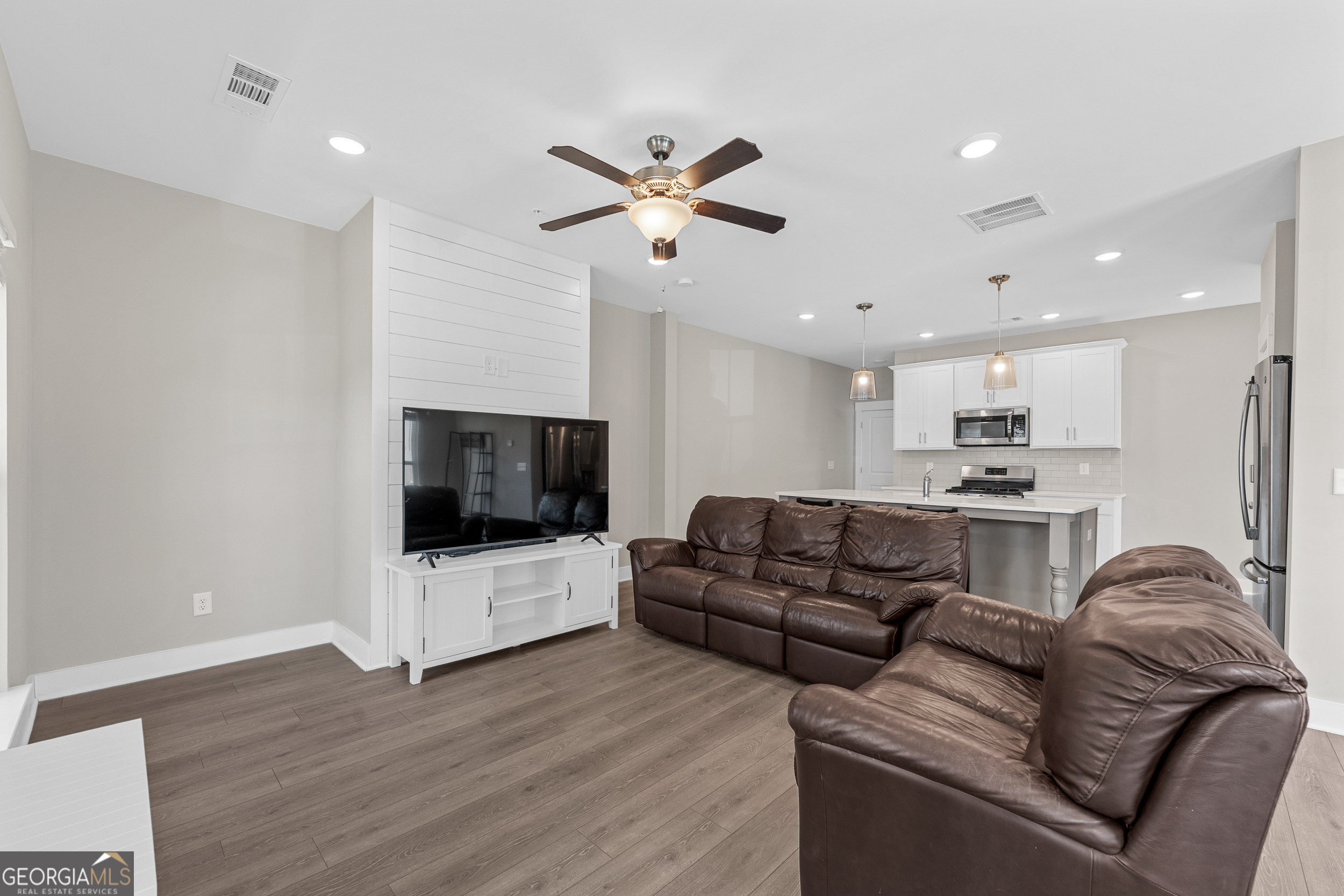 1730 Prospect Way Sw Property Photo 7