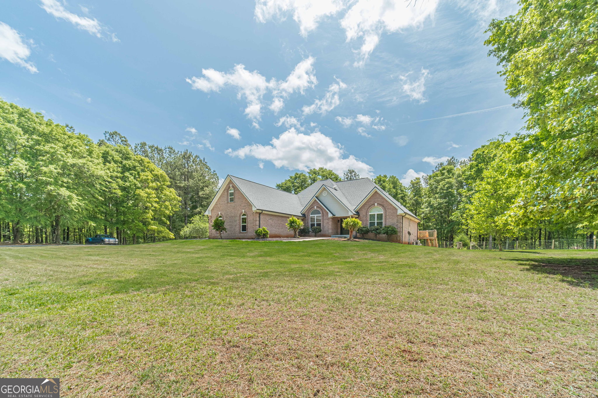 4415 Locklin Road Property Photo 3
