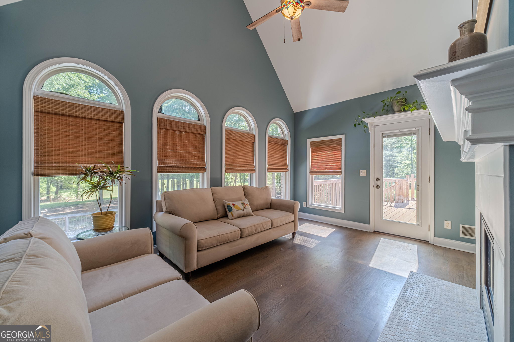 4415 Locklin Road Property Photo 6