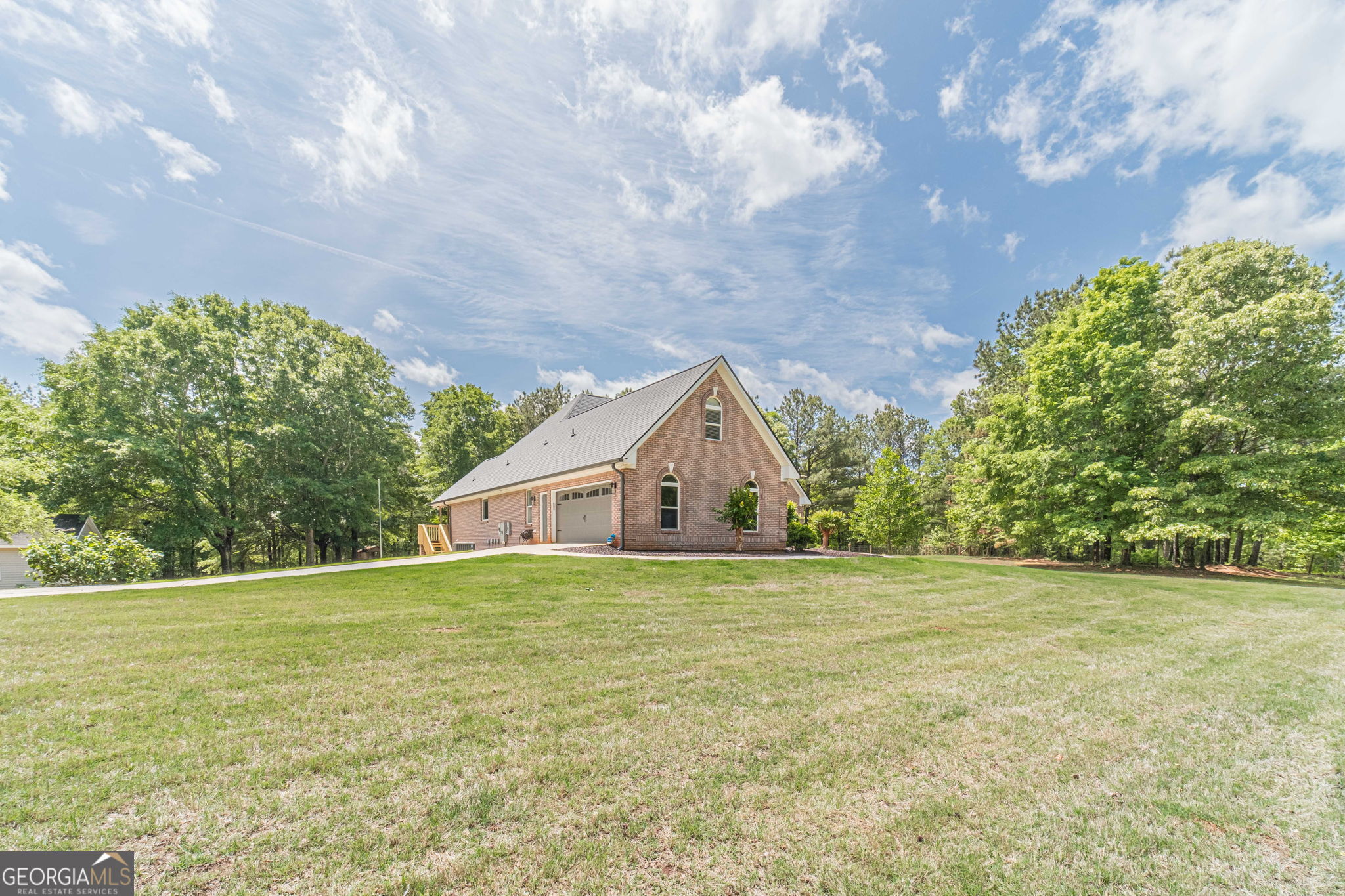 4415 Locklin Road Property Photo 11