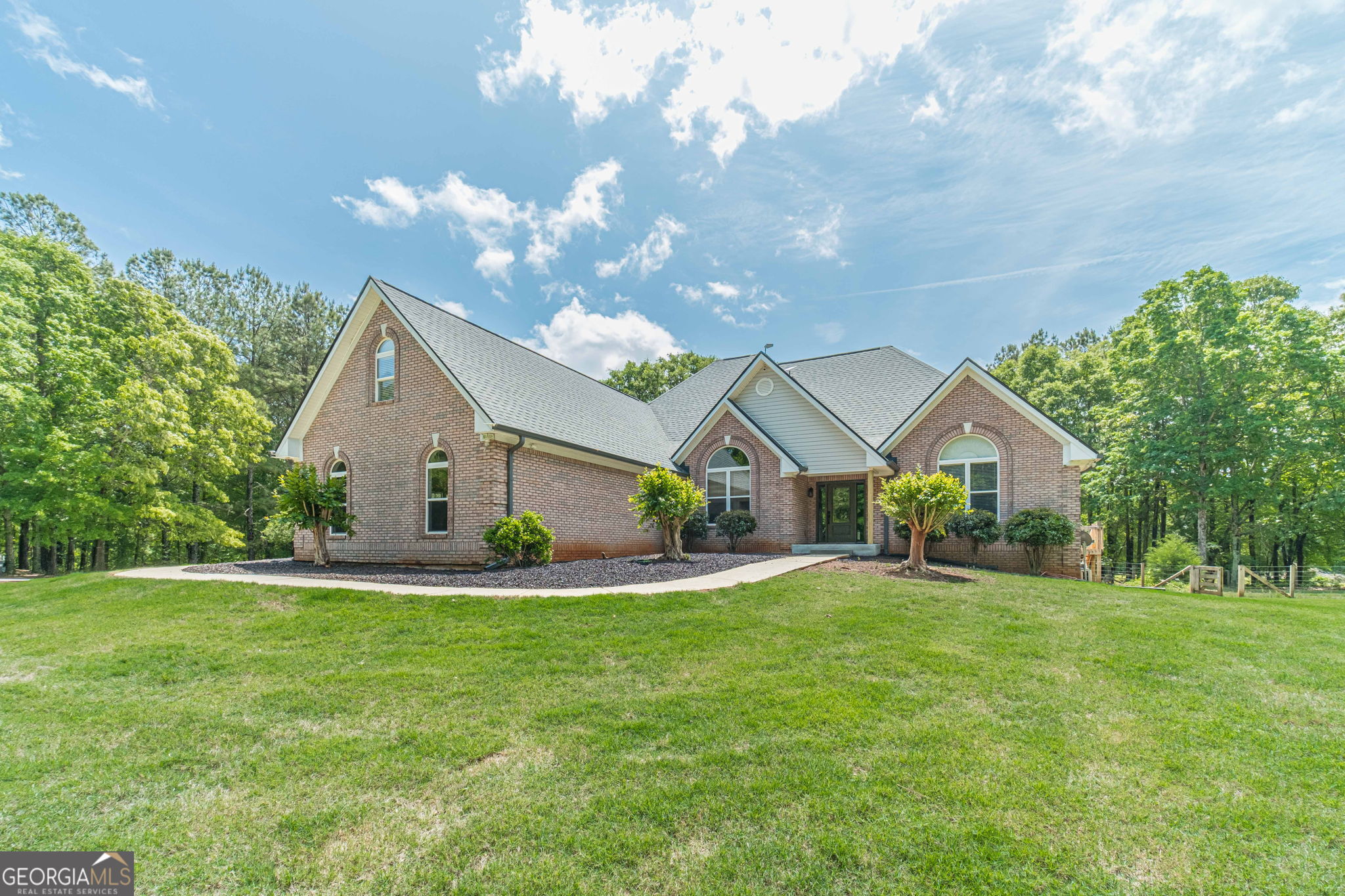 4415 Locklin Road Property Photo 12