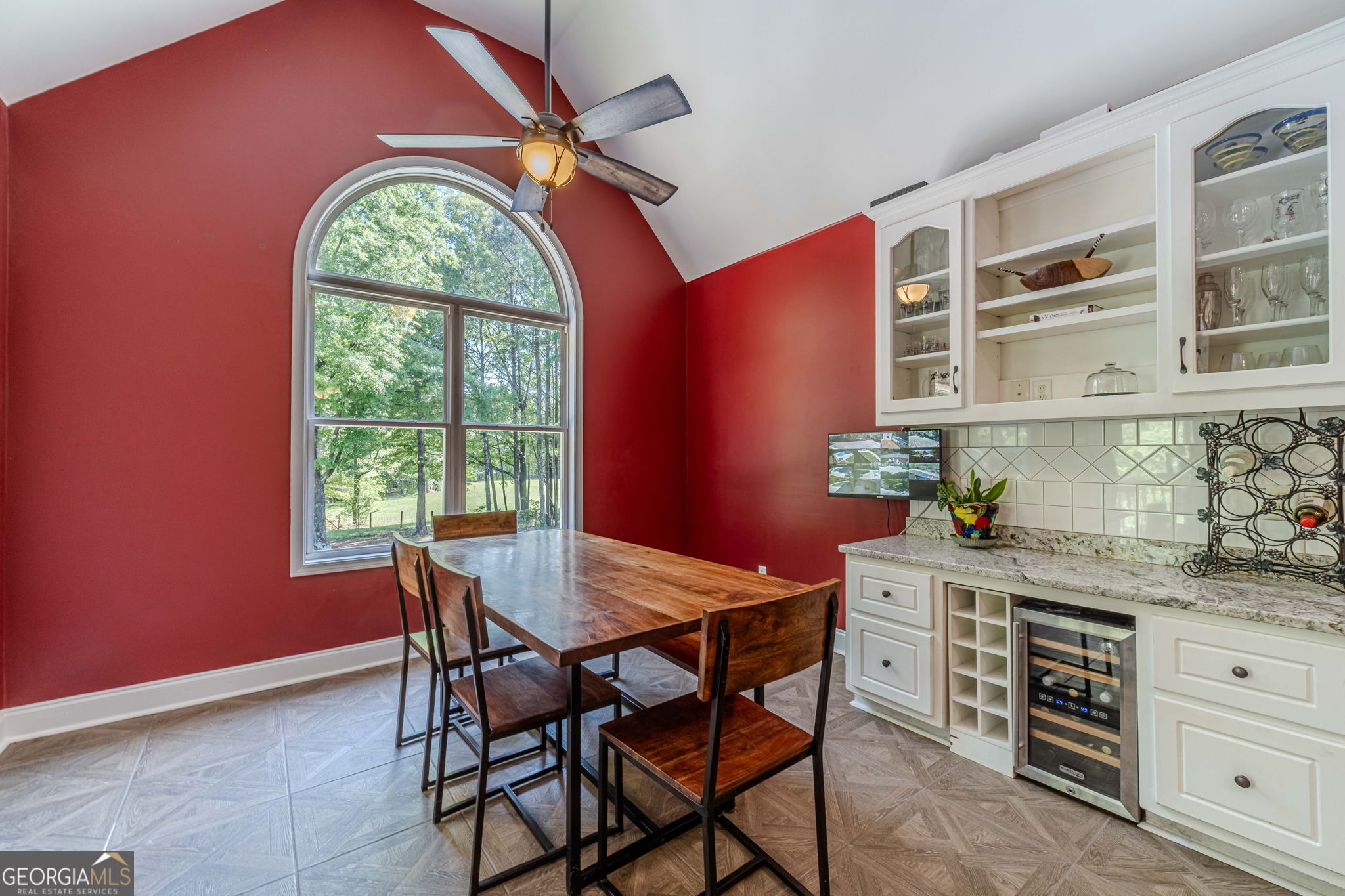 4415 Locklin Road Property Photo 15