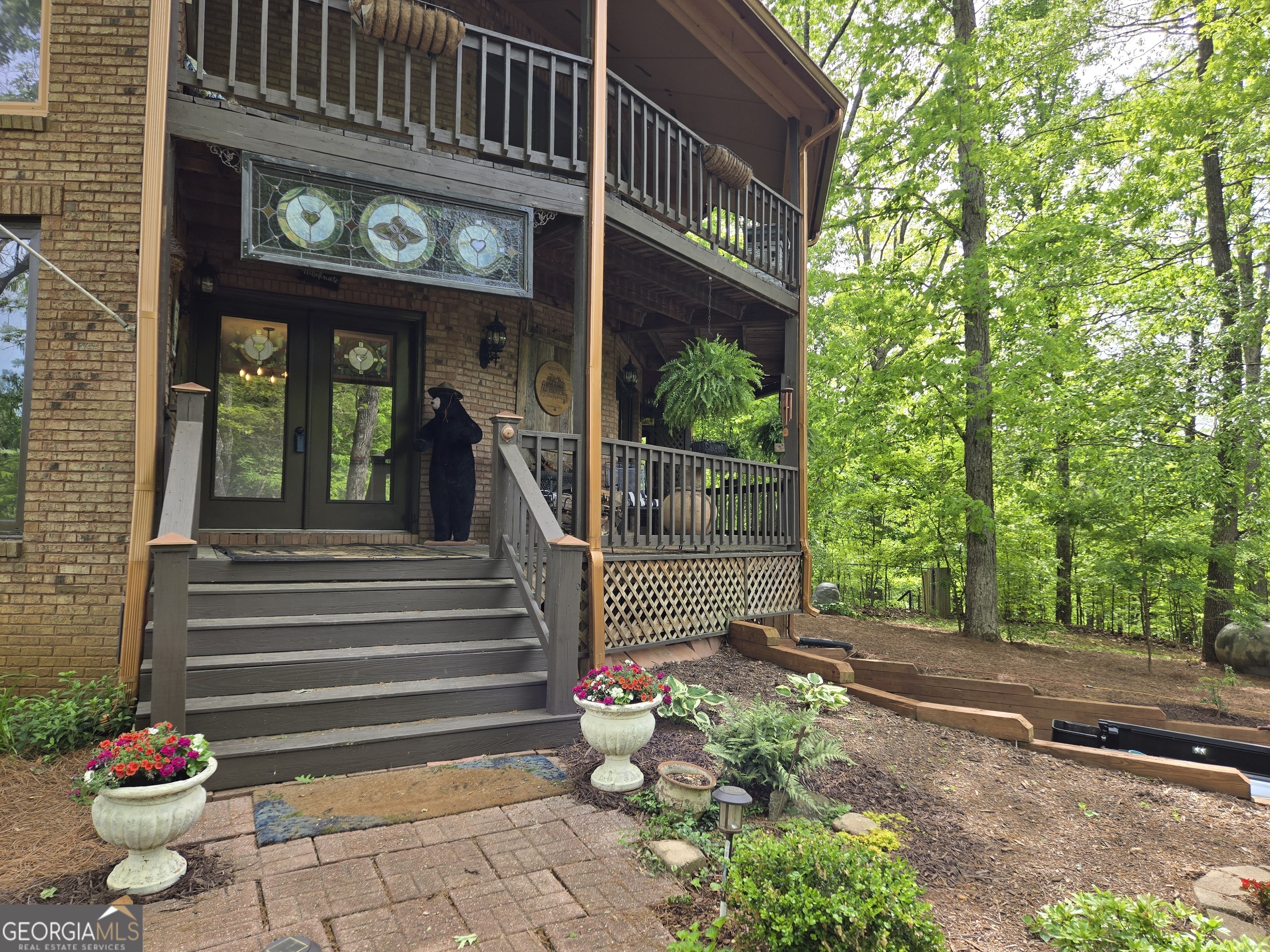 1900 Long Ridge Road Property Photo 3