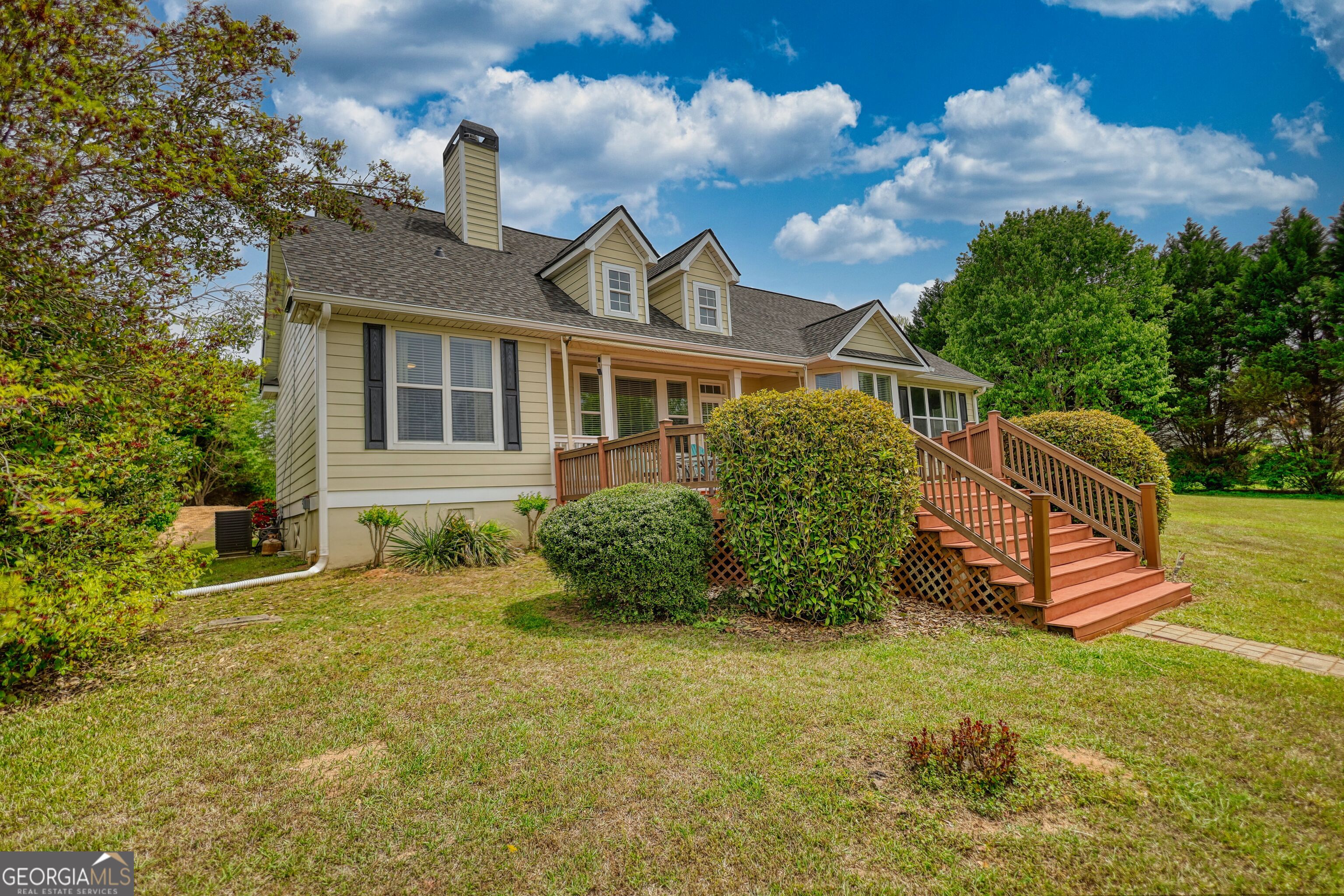 1031 Shoreline Drive Property Photo 16