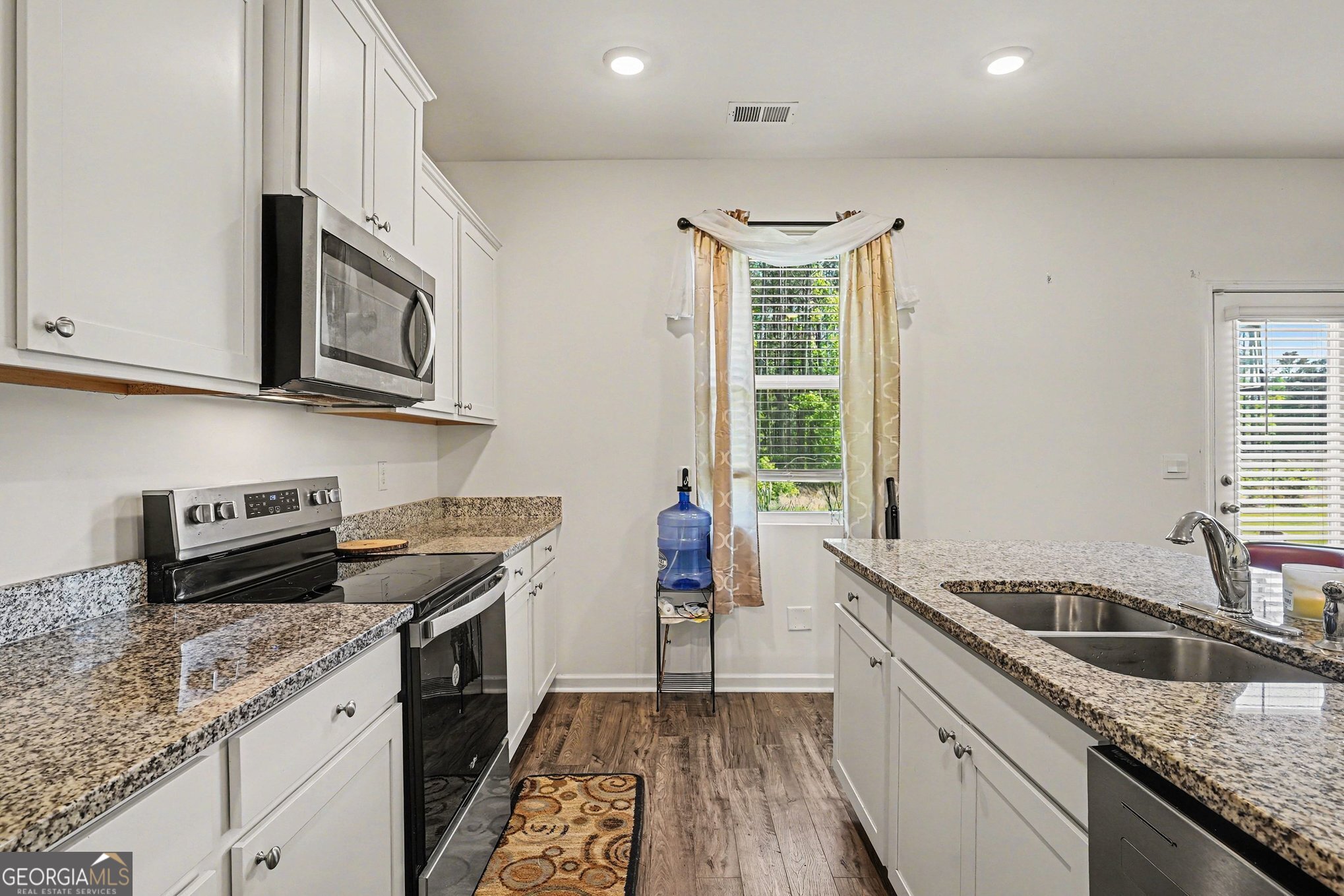 216 Friendship Oak Way Property Photo 18