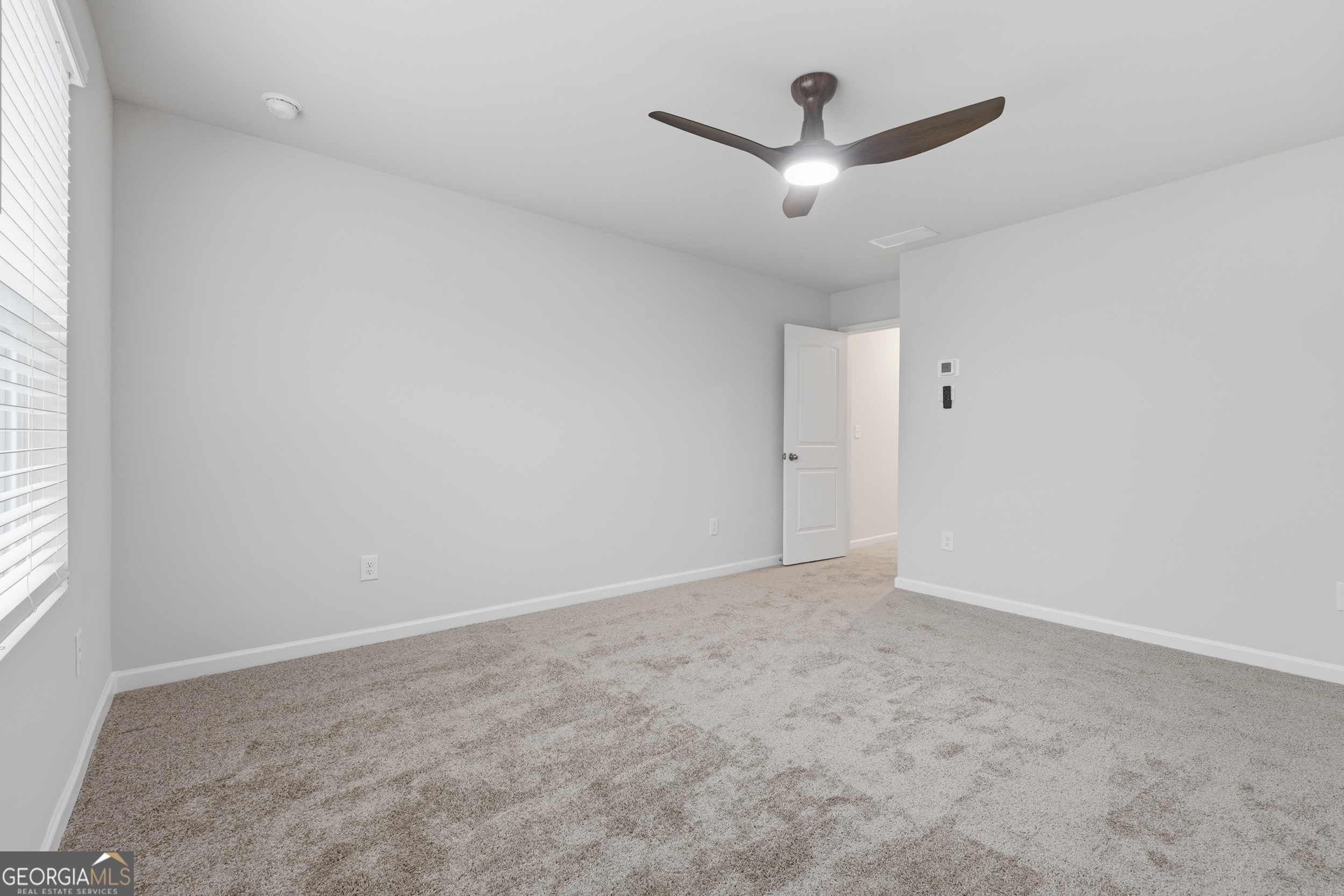 3204 Winding Waters Way Property Photo 14