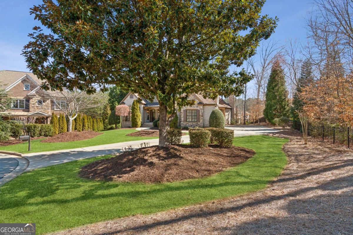 5640 Copper Creek Pass Property Photo 3