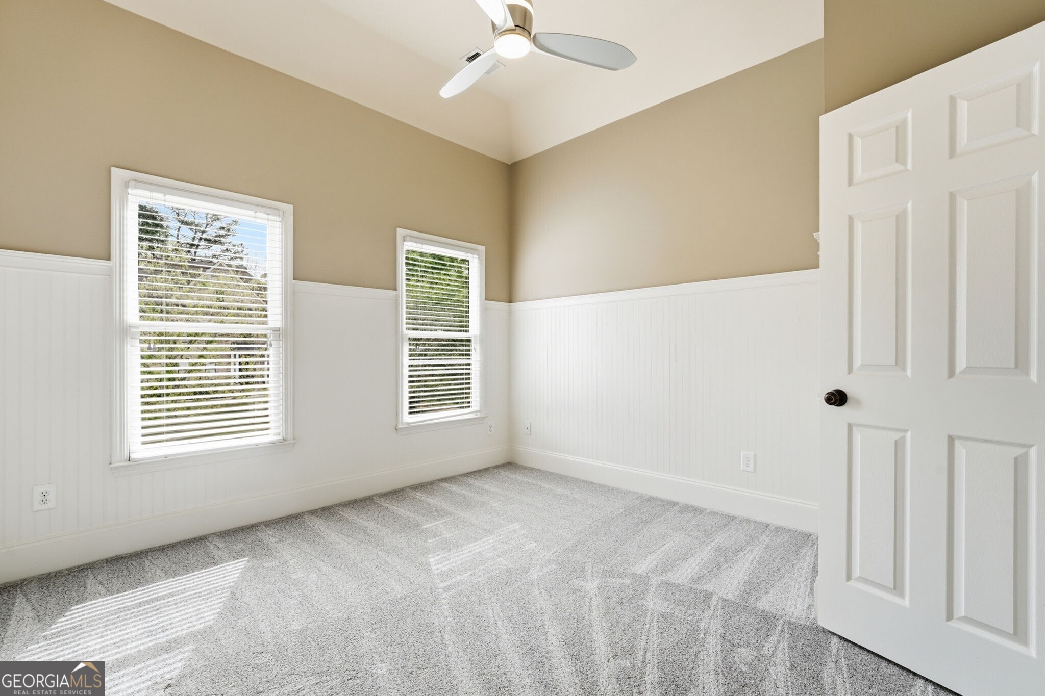 2718 Henderson Summit Property Photo 44