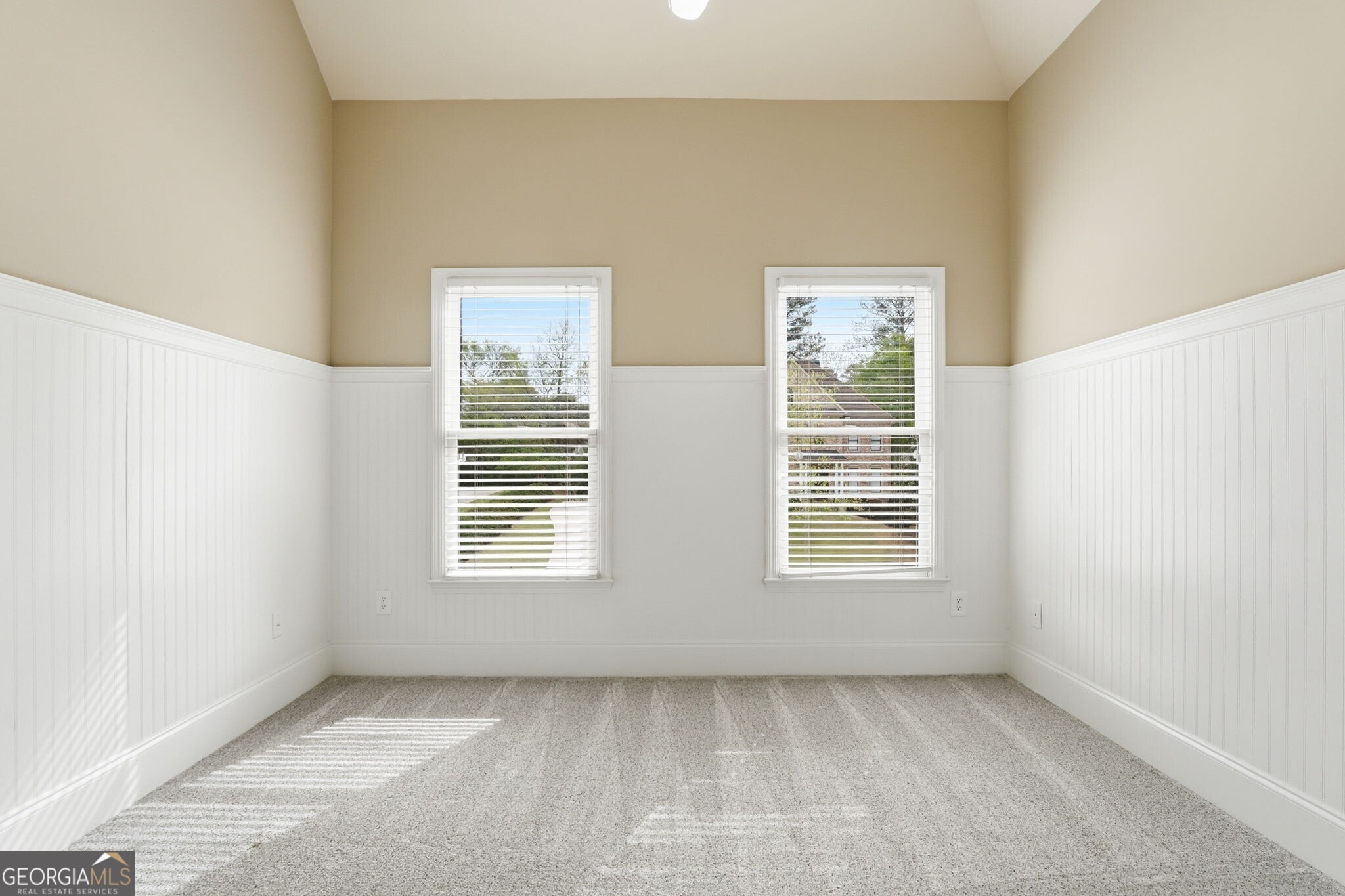 2718 Henderson Summit Property Photo 45