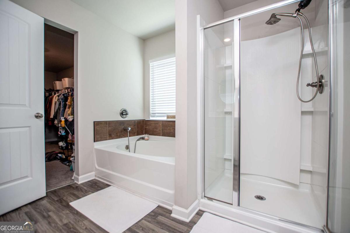 512 Silver Leaf Parkway Property Photo 26