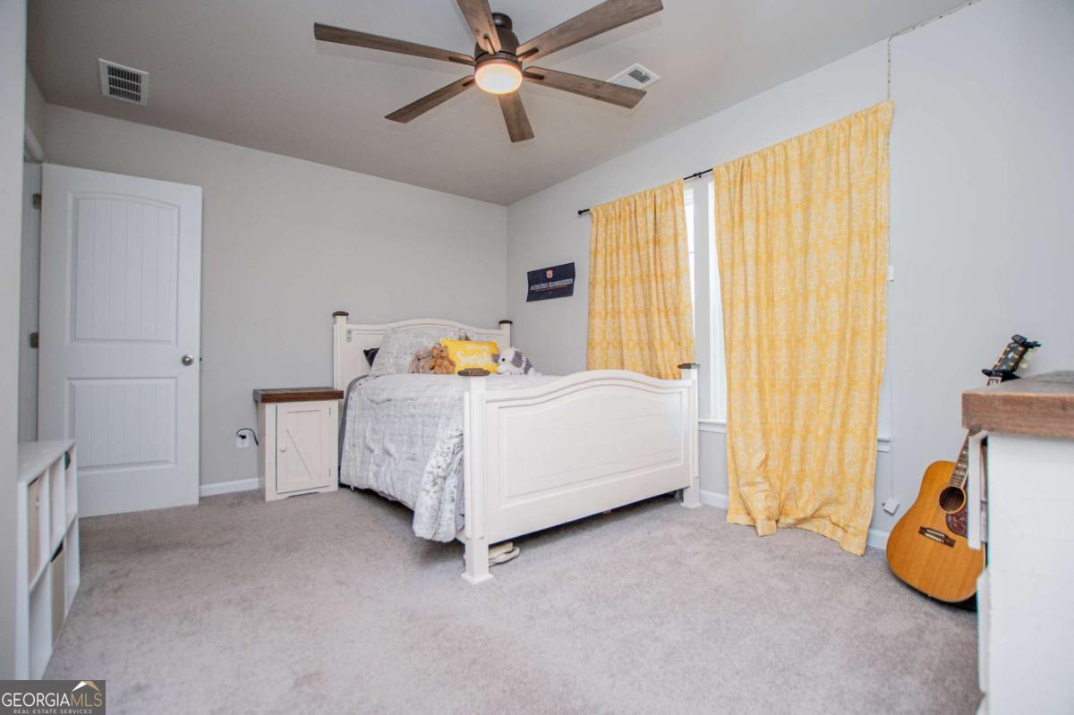 512 Silver Leaf Parkway Property Photo 30