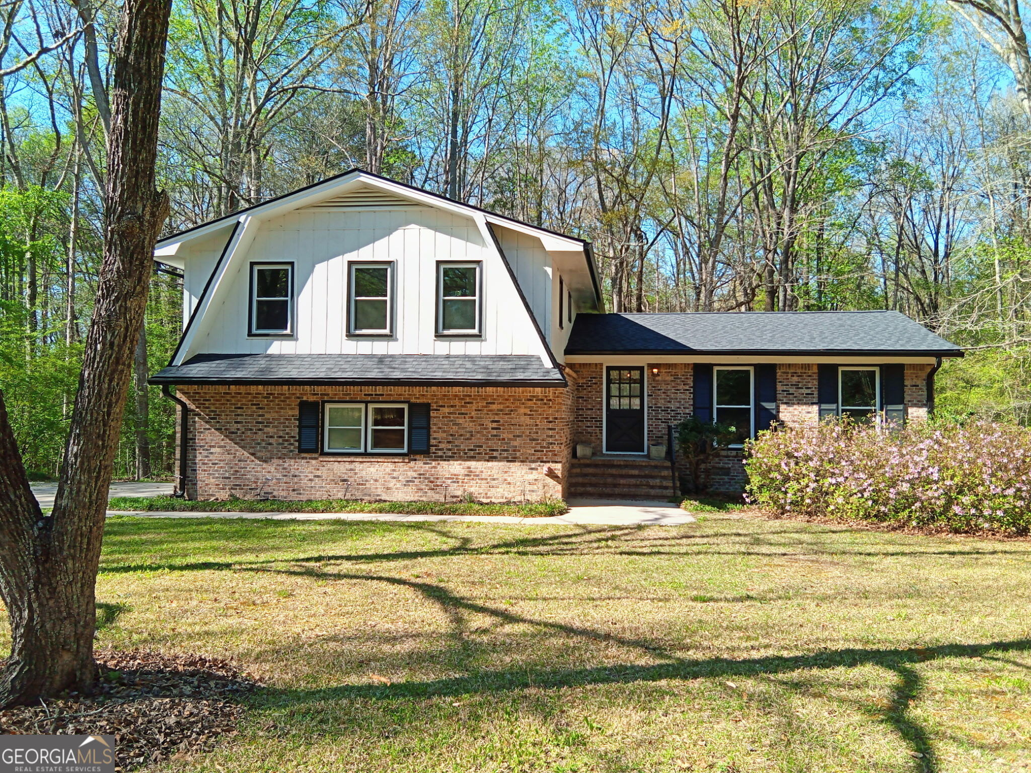 50 Frasier Drive Property Photo 1