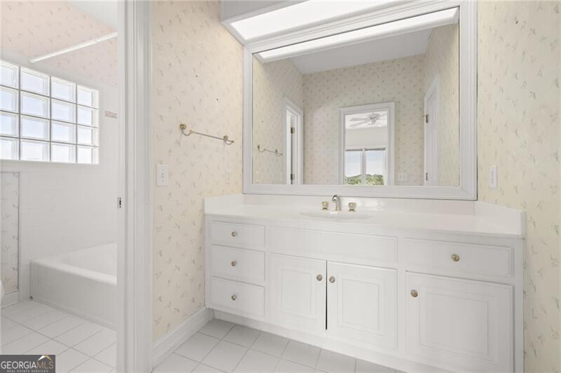 3143 Winding Lake Drive Property Photo 48