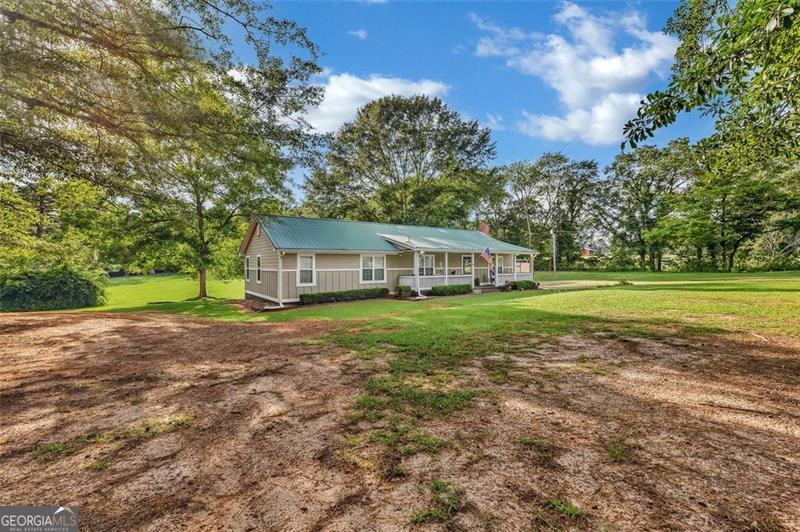 340 Tom Bell Road Property Photo 4