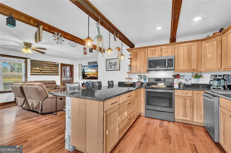 340 Tom Bell Road Property Photo 14
